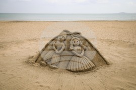 Бургас - пясъчна фигура на Пижо и Пенда