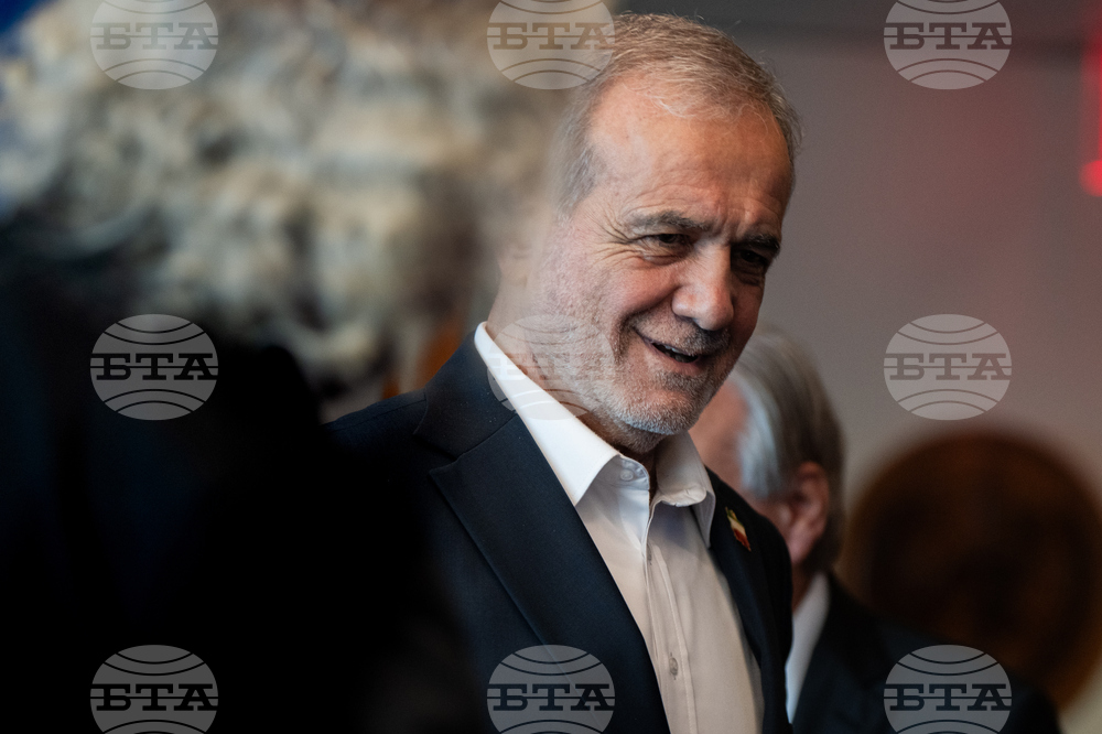 Иранският президент каза, че Техеран иска мир, но няма да се поддаде на натиск