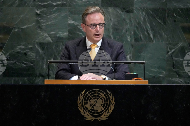 Тези, които желаят мир, трябва да бъдат готови да го защитават, заяви белгийският премиер пред ООН