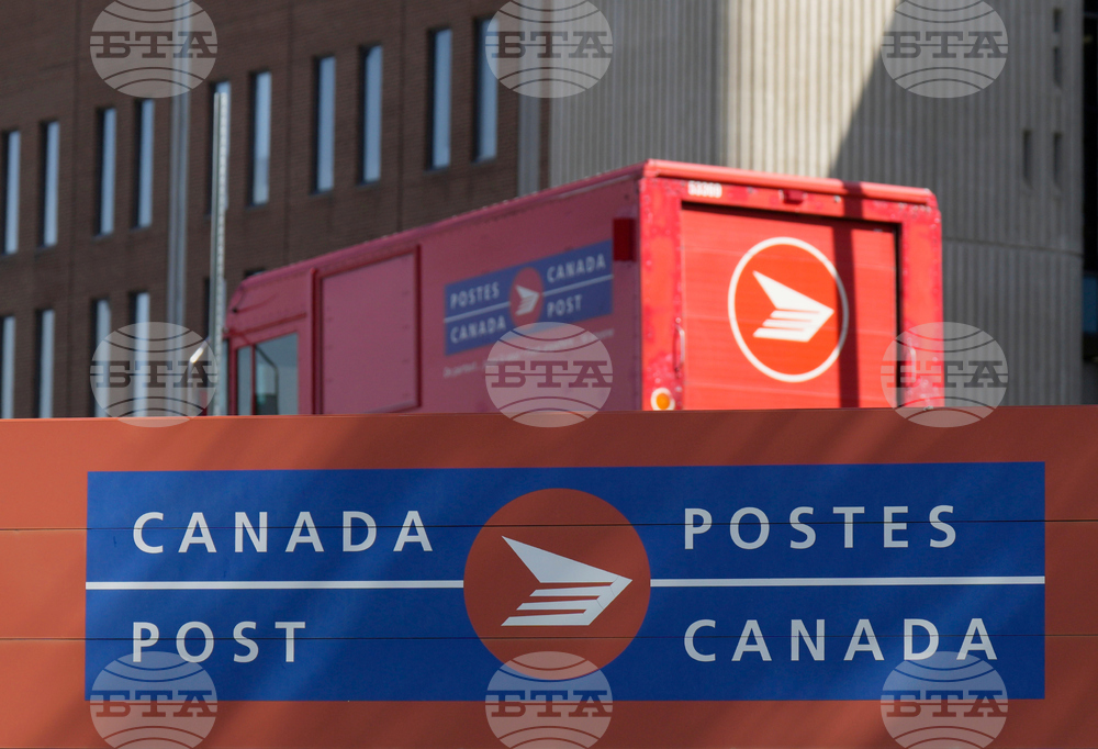 Canada Mail Service