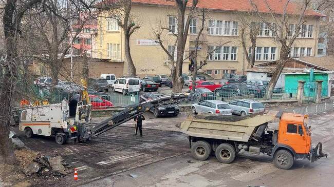 Община Плевен: Продължават текущите ремонти на улици, рехабилитирани ще бъдат къщи във Възрожденския комплекс и подлез