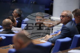 Парламент - липса на кворум