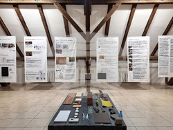 Варна - „Мозайка от рисунки, думи, материя“ - изложба