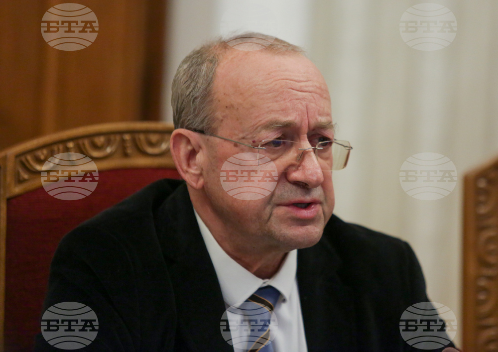 Президент - АОБР - среща - Цветан Симеонов