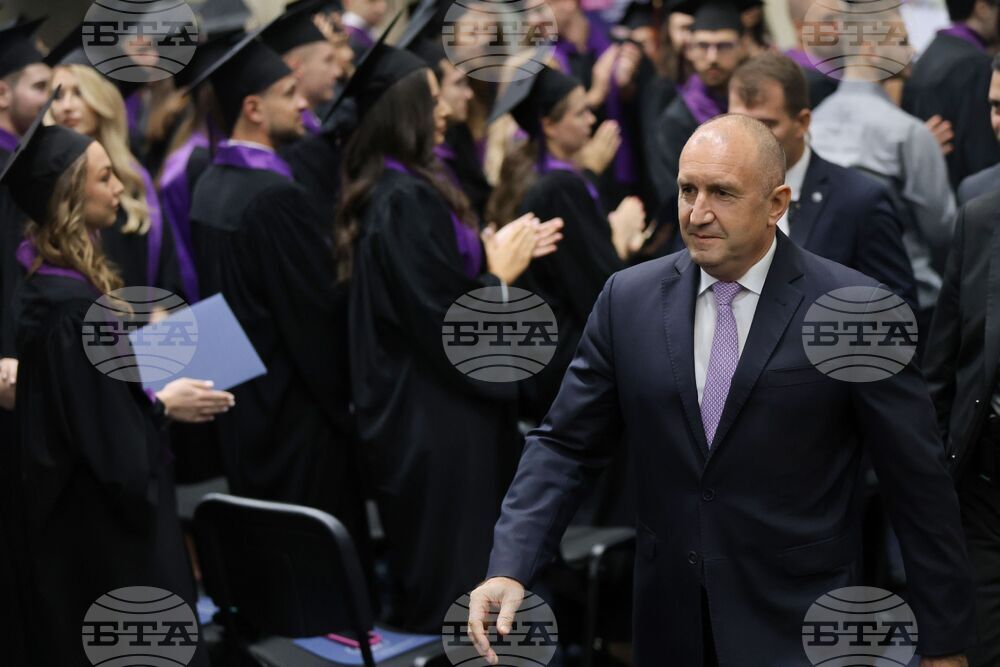 Radev Denies Blocking Cooperation with Government, Blames Borissov for Political Divide