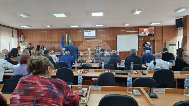Общинските съветници в Шумен гласуваха по-високи глоби при противообществени прояви 