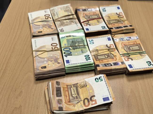 Близо 160 хил. евро са разкрити при дава опита за нелегалното им пренасяне на граничния пункт „Капитан Андреево“