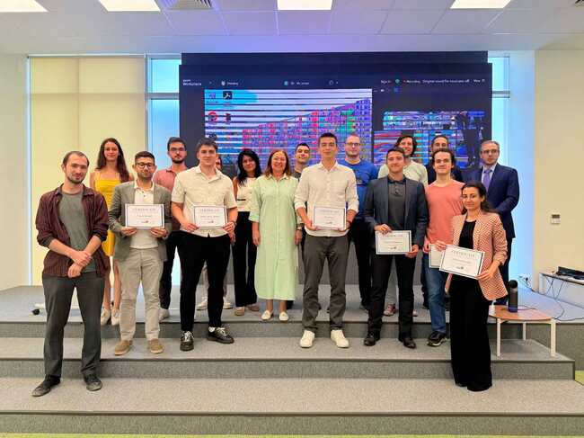 Институтът за компютърни науки, изкуствен интелект и технологии отчете успехите на участниците в Лятната стажантска програма 2025