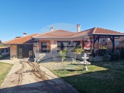 Село Момин сбор - семейна винарна "Стиви Естейт"