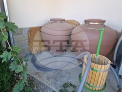 Село Момин сбор - семейна винарна "Стиви Естейт"