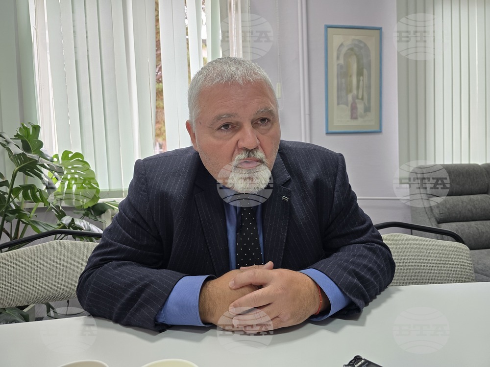 Председателят на Общинския съвет в Ловеч свиква извънредна сесия заради наредбата за местни такси и цени на услуги и капиталовата програма