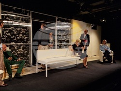 Театър „Възраждане“ открива новия си сезон с премиерното представление „Те бяха десет“ по Агата Кристи, снимка – Даниел Димитров/БТА