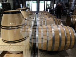 Село Брестник - Винарско имение "Драгомир"