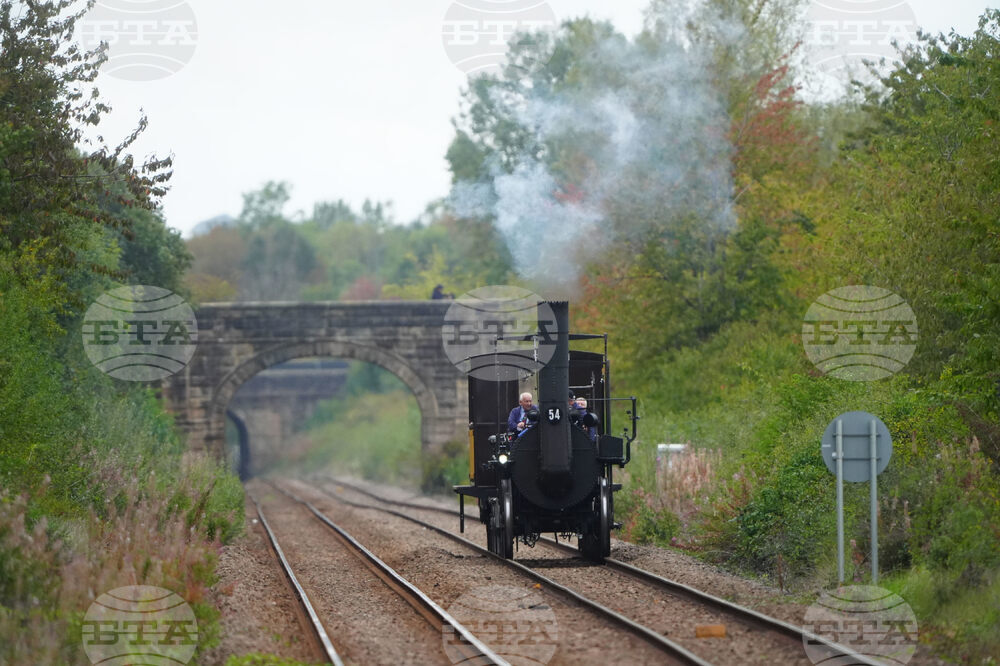 Britain Trains Bicentenary
