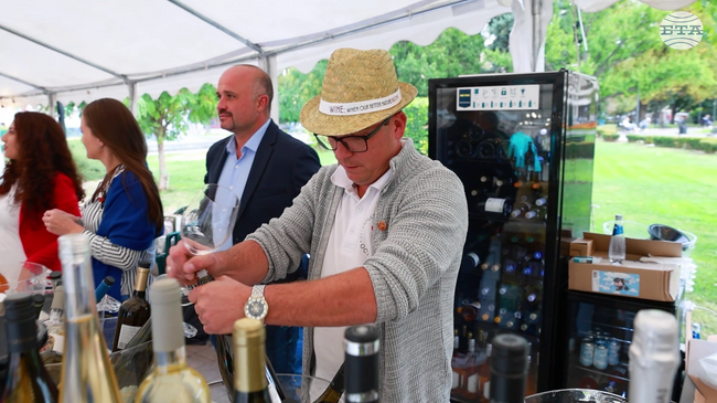 Местните вина и сортове дават идентичност на даден район и показват неговия характер, каза за БТА виненият експерт Анелия Христова в началото на Urban Wine Fest