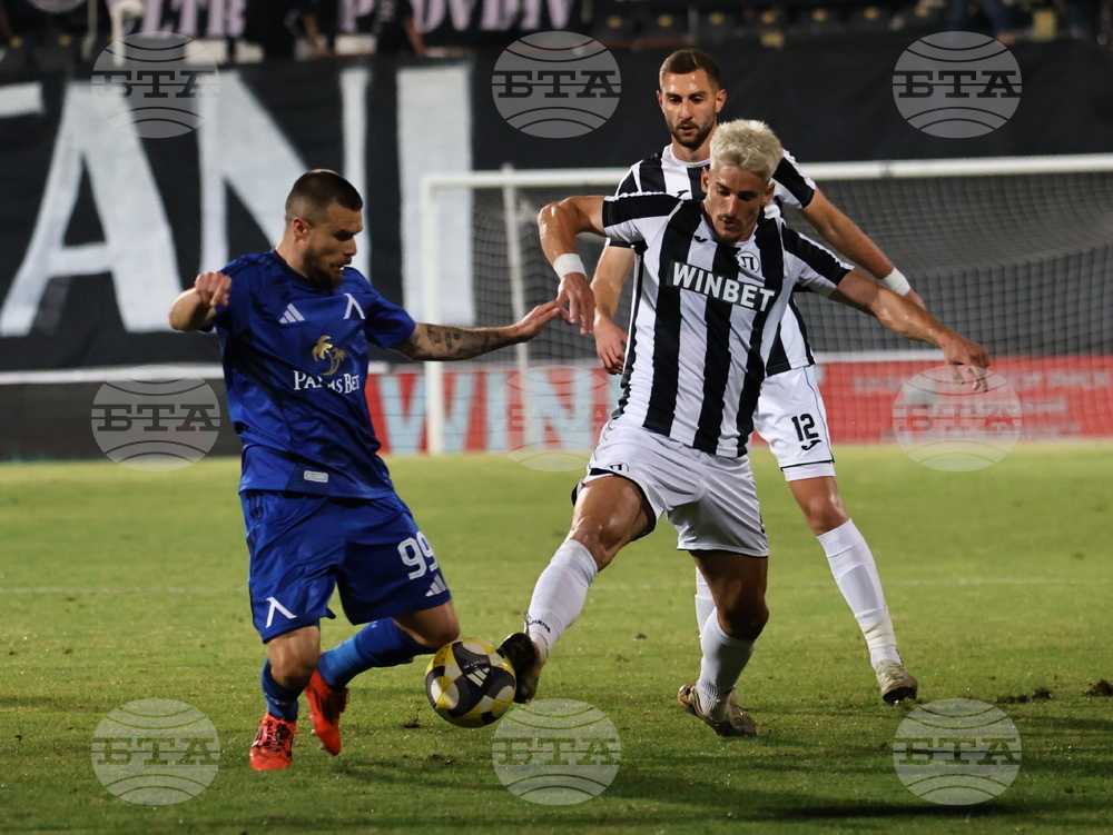 Локомотив (Пловдив) нанесе първа загуба на Левски от началото на сезона в efbet Лига