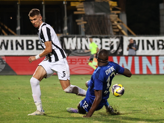 Защитникът на Локомотив (Пловдив) Тодор Павлов с повиквателна за младежкия национален отбор на България по футбол