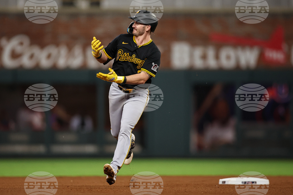 Pirates Braves Baseball