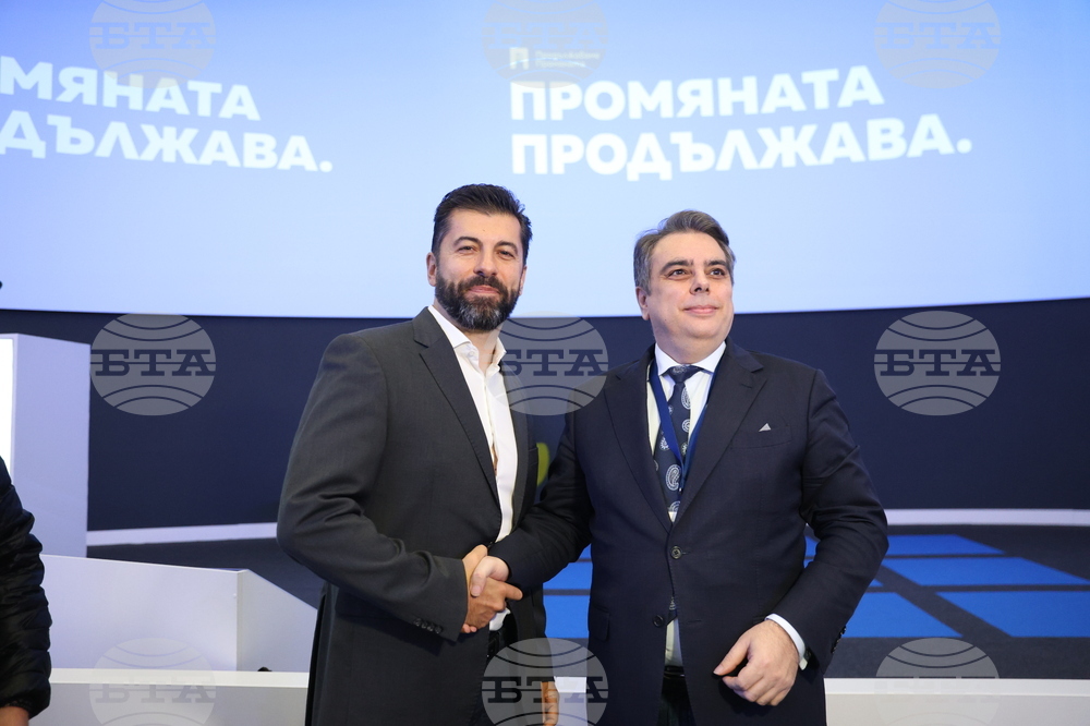 Вярвам на Асен Василев безгранично, че ще води "Продължаваме промяната" в правилната посока, каза Кирил Петков и номинира Благомир Коцев за ИС 