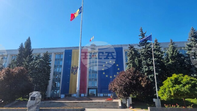 Moldovan Prime Minister Alexandru Munteanu Resigns