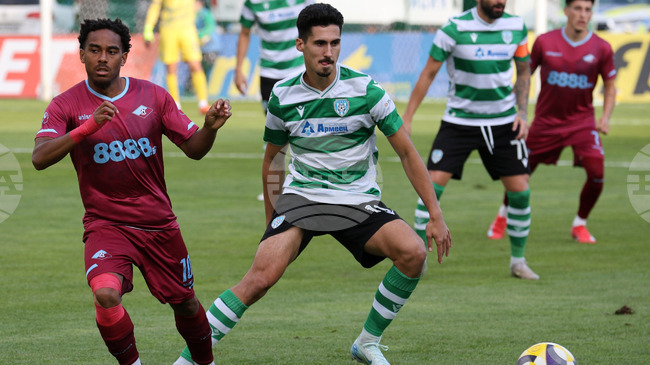 Черно море прекъсна серията си от пет мача без победа в Първа лига с убедителен успех над Септември