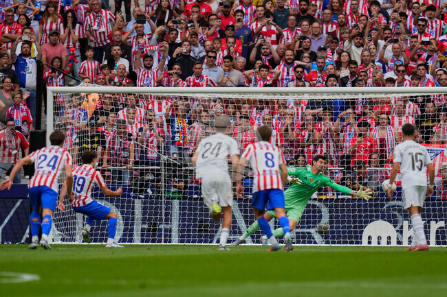 ФИФА планира да забрани на играчите да изпълняват дузпи