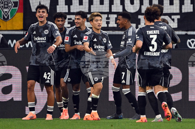 Айнтрахт Франкфурт надви Борусия Мьонхенгладбах в мач с 10 гола в Бундеслигата