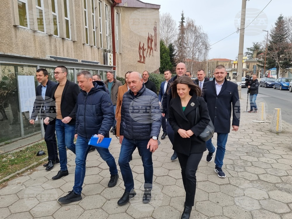 ГЕРБ - СДС регистрира пълна листа за изборите в 29 МИР-Хасково
