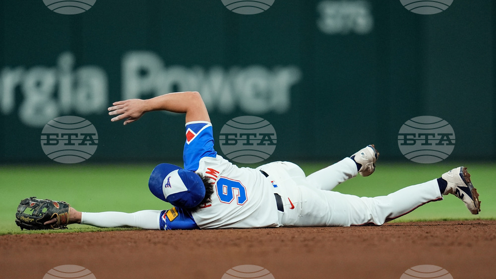 Pirates Braves Baseball