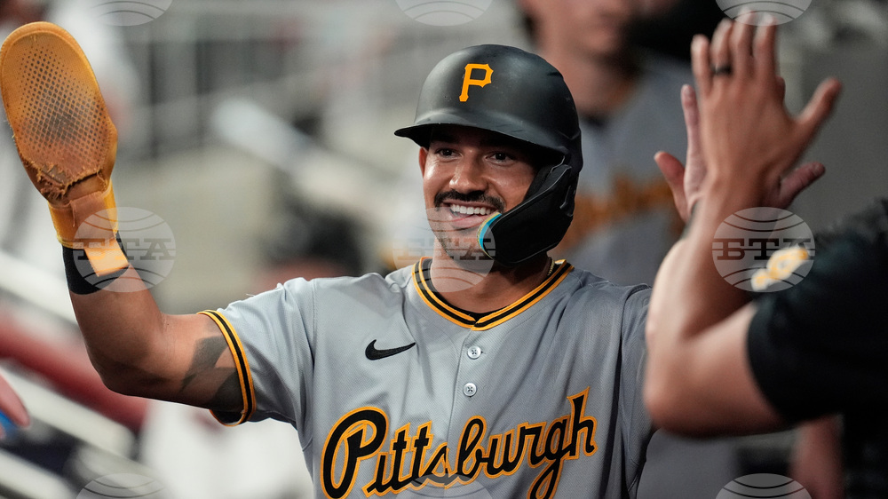 Pirates Braves Baseball