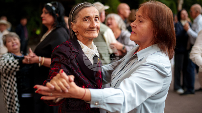 Позитивното отношение към стареенето може да удължи живота, смятат учени