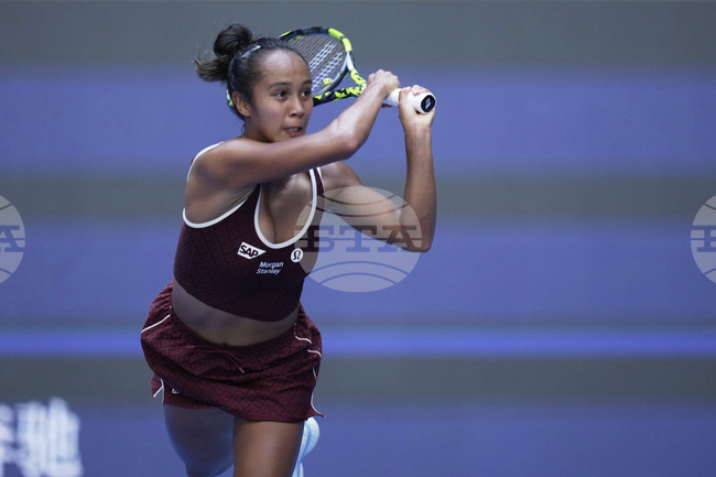 Лейла Фернандес и София Кенин стартираха с победи на турнира по тенис в Токио