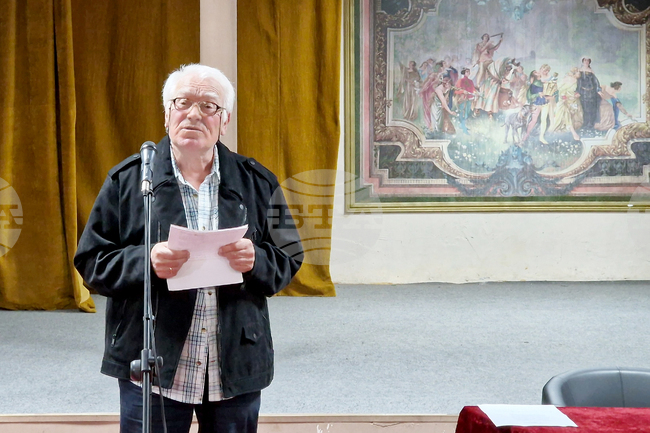 Носител на наградата за литература „Златно дунавско перо“ стана Люлин Занов