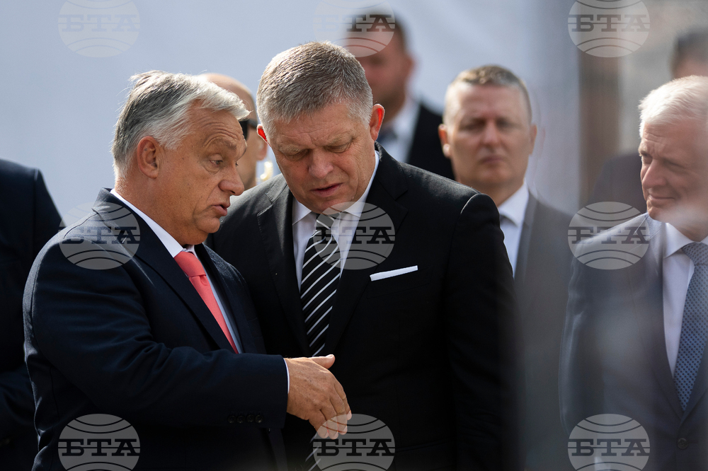 Рани от Втората световна война заплашват съюза между Орбан и Фицо