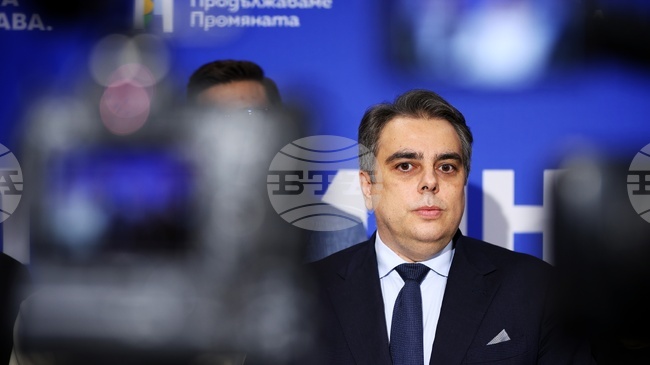 "Продължаваме промяната - Демократична България" внесе вот за недоверие на правителството, съобщиха от коалицията