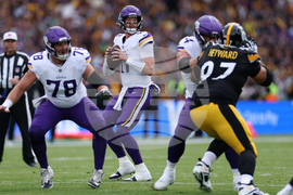 Vikings Steelers Football