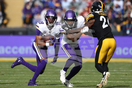 Vikings Steelers Football