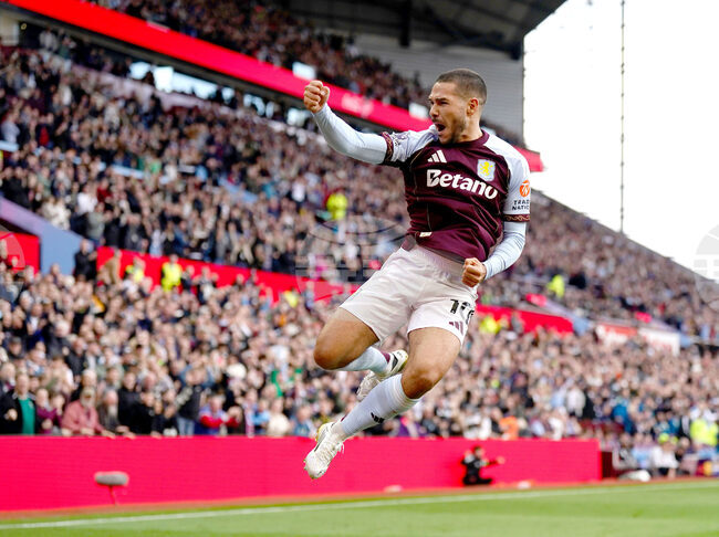 Астън Вила направи пълен обрат срещу Фулъм, спечели първа победа във Висшата лига