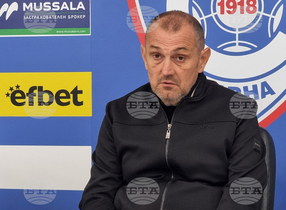 Крайният резултат е заслужен, смята наставникът на Славия Златомир Загорчич след равенството със Спартак 1918 Варна