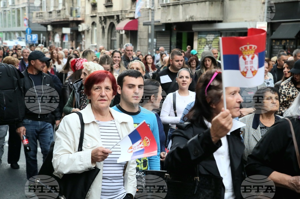 В Сърбия се проведоха проправителствени митинги на 167 места