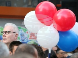 Сърбия - протест в защита на правителството