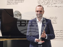 Кюстендил - Национална награда „Акад. Марин Големинов" - Огнян Атанасов