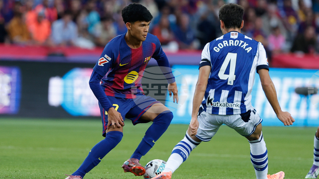 ПСЖ финализира трансфера на тийнейджъра Дро Фернандес от Барселона