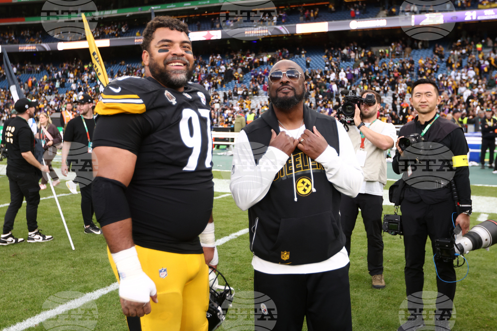 Vikings Steelers Football