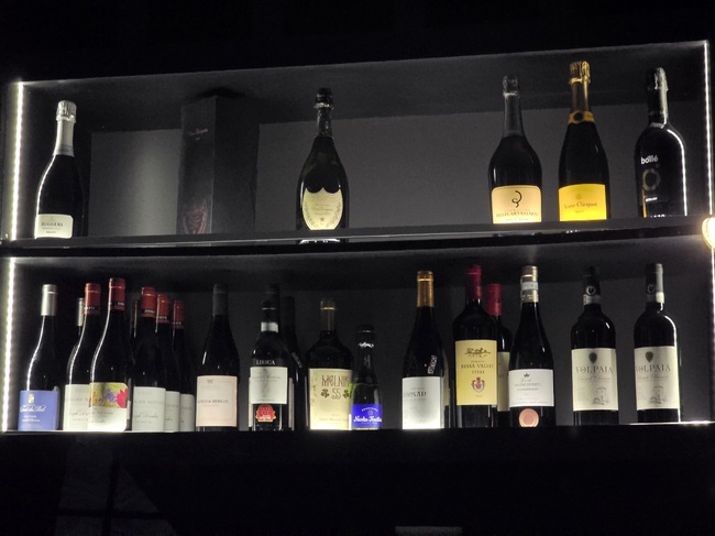 Winery Plans Tasting Room and Showcases Boutique Wines