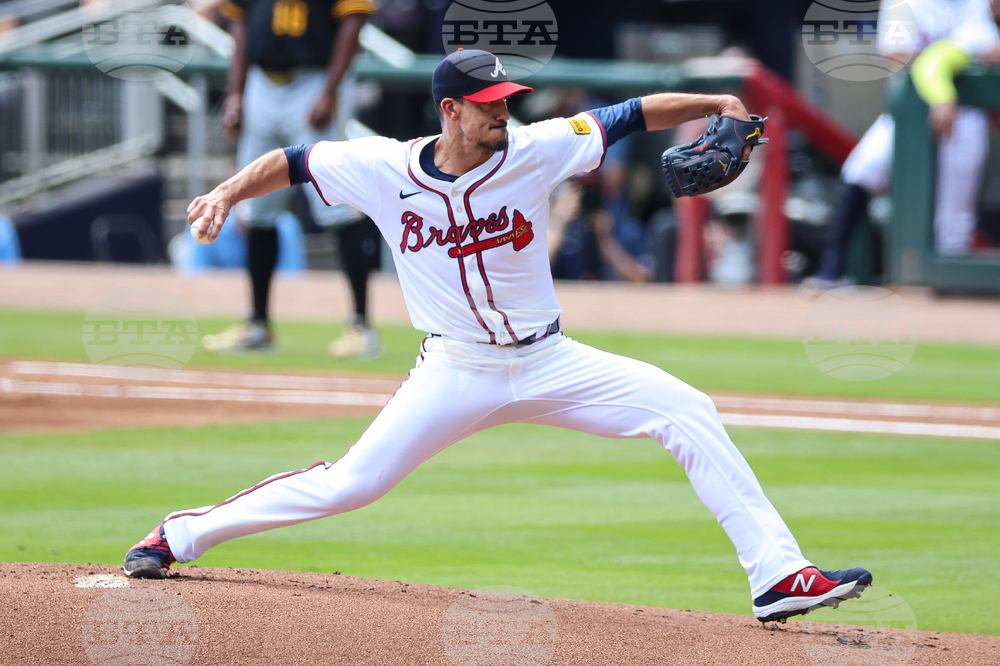 Pirates Braves Baseball