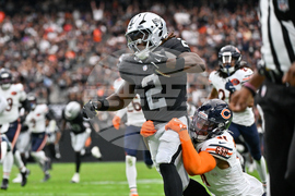 APTOPIX Bears Raiders Football