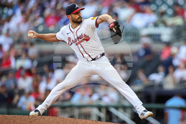 Pirates Braves Baseball