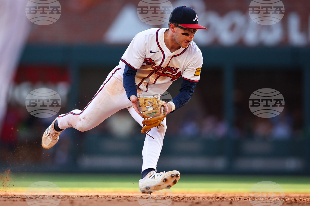 Pirates Braves Baseball