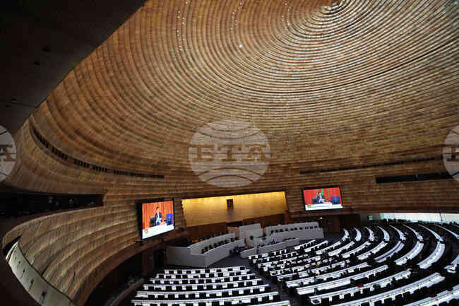 Партиите в Тайланд обявиха кандидатите си за премиер преди изборите през февруари